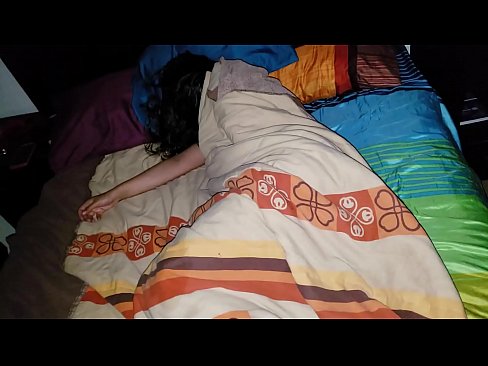 ❤️ ස්ටේප්සන් තම තරුණ සුළු මව නිදා සිටියදී ඇයට බැණ වදියි. Sluts අපෙන්% si.xxxtophd.ru% ❤